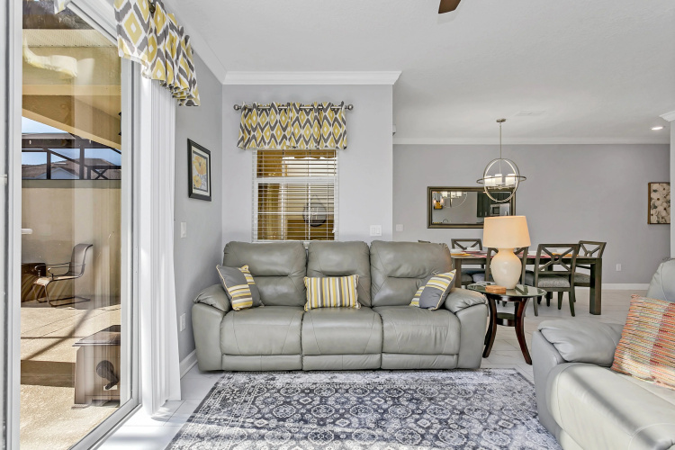 4886ROMEO, Kissimmee, US