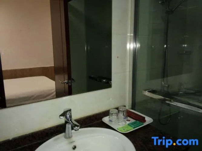 Fangshun Hostel Chongming