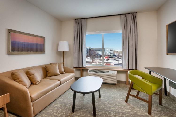 Double Suite