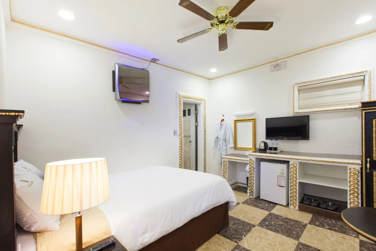 Olle Hotel