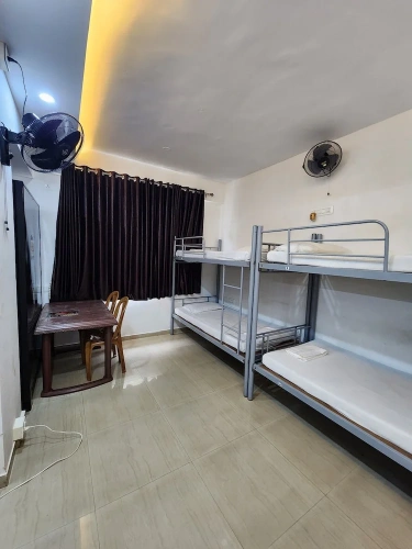 Bed in Dorm with city view