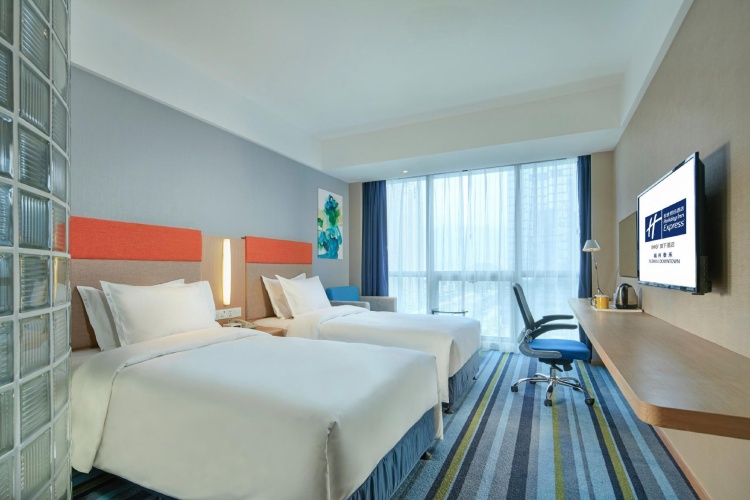 Standard Extra Floor Space Twin room