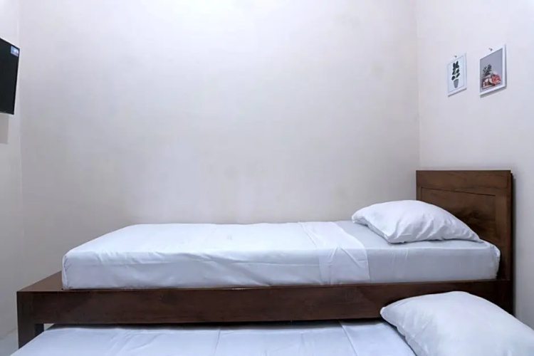 OYO Life 3227 Kost Putri Harmony