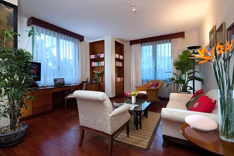 Double Suite