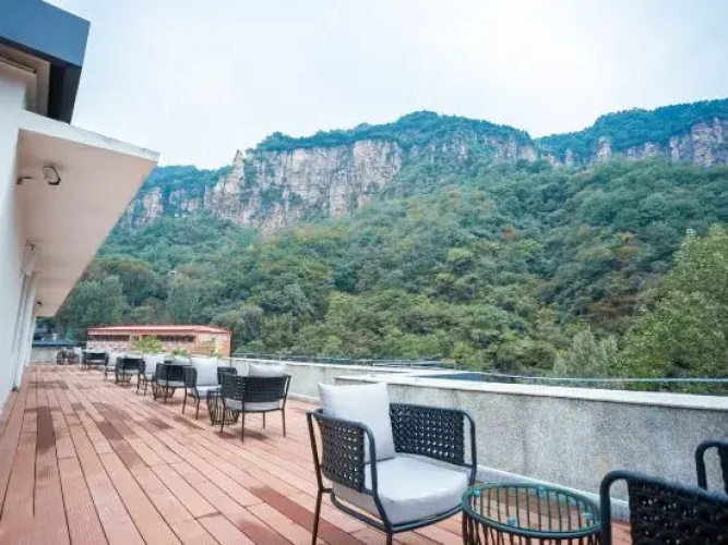 QIANNA HOTEL (Wanxianshan Qingshanju)