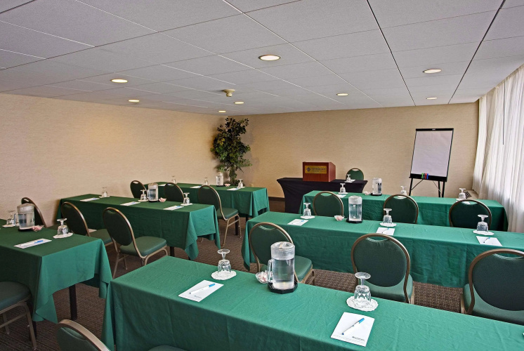 Wyndham Garden Hotel Philadelphia Airport photo 29