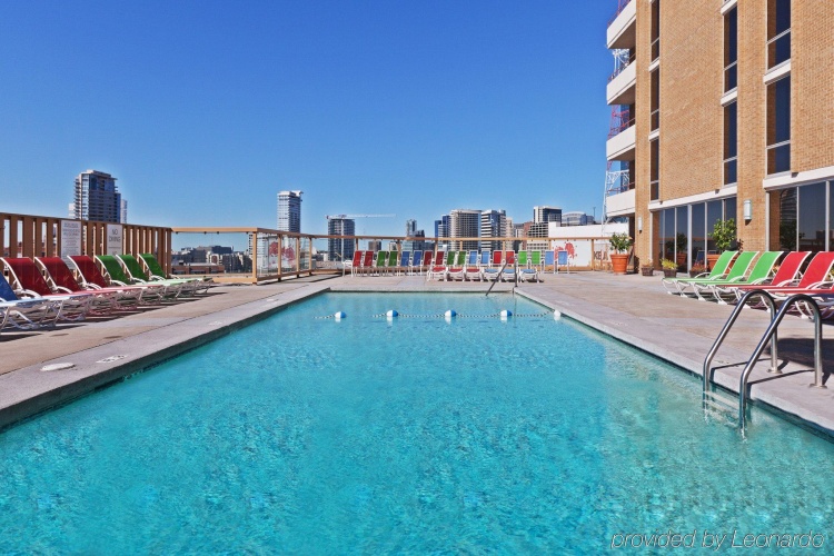 Crowne Plaza Downtown photo 20