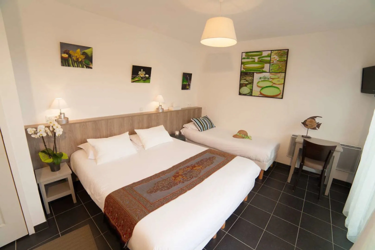 BRIT HOTEL Lannion vers Perros-Guirec