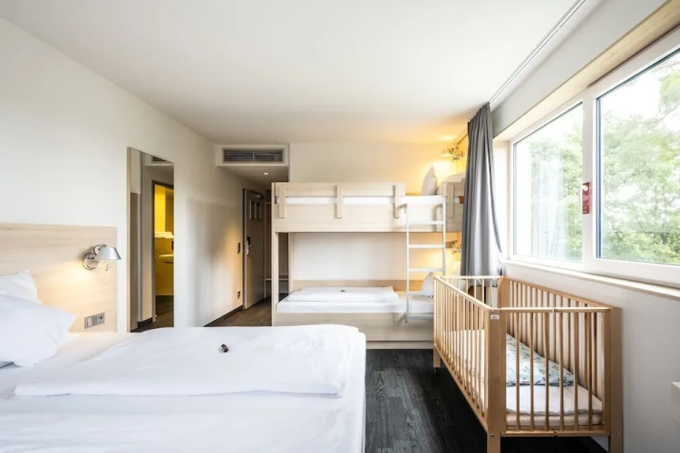 Superior Quadruple room