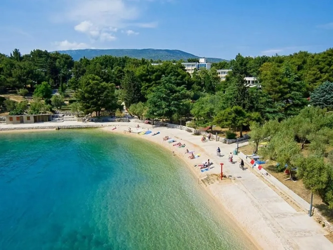 4 Bedrooms Apartment with balcony and with sea view
