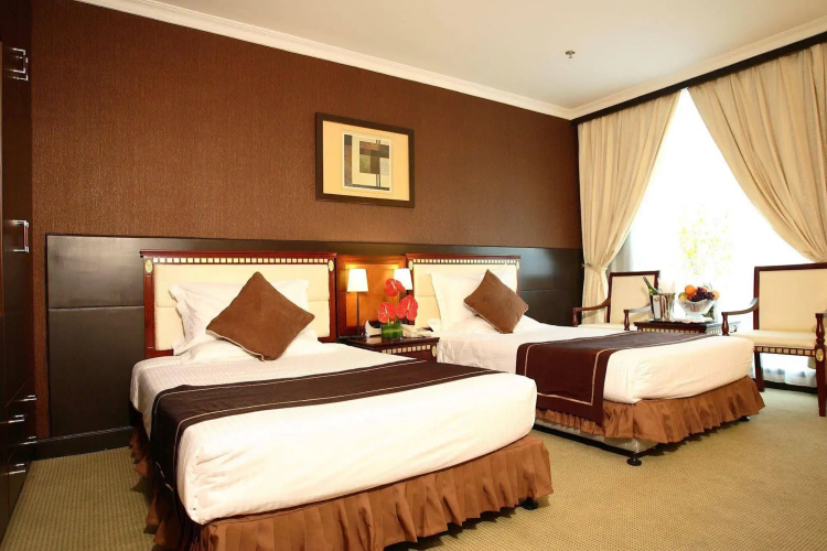 Magnificent International Hotel