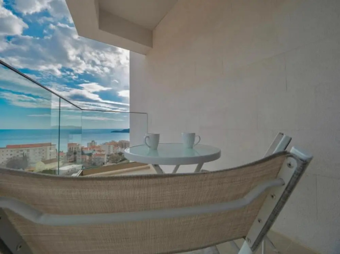 Two bedroom Apartment with sea view Jake