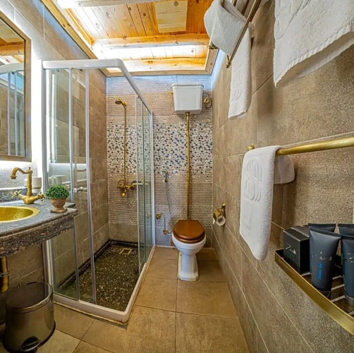 Double Cottage