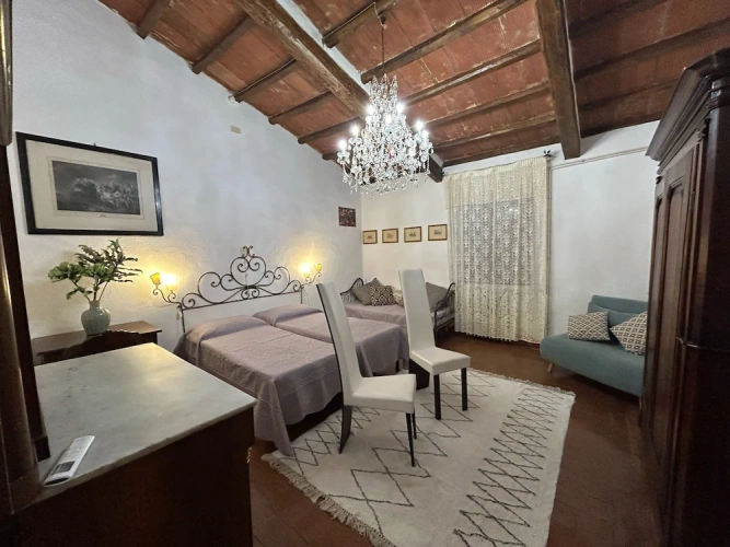 Standard room with balcony