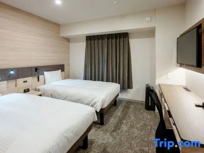 Universal Twin room