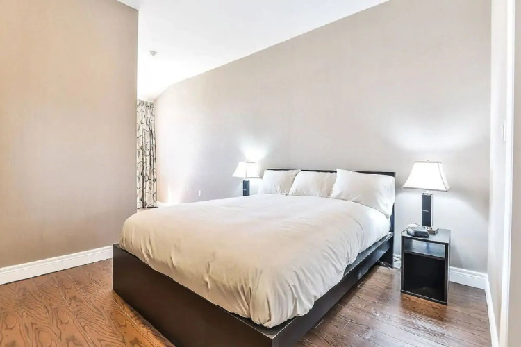 Nu Hotel Toronto