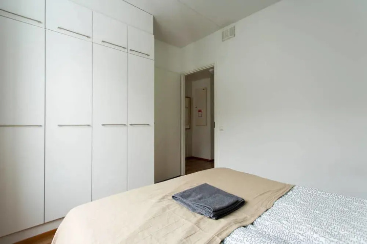Airport Apartments