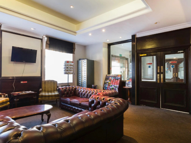 Rose Court Hotel