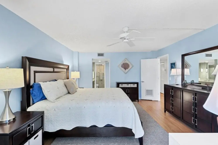 8735 Midnight Pass Road Unit 303b