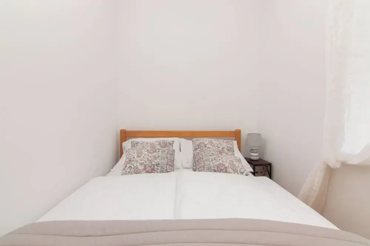 Apartments Elleon Piran