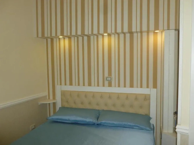 Standard Triple room with city view