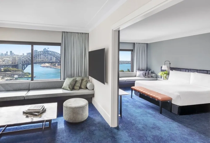 1 Bedroom Double Suite with Harbour Bridge view
