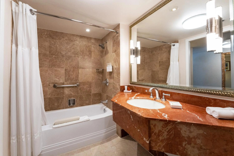 Monterey Plaza Hotel & Spa photo 12