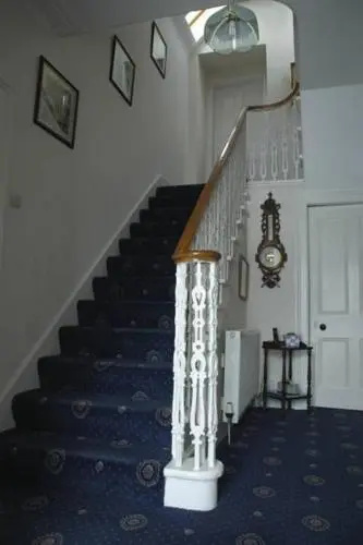 Waverley Villa