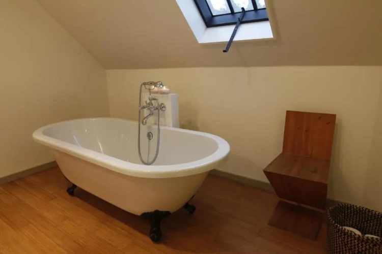 Standard Double room with view
