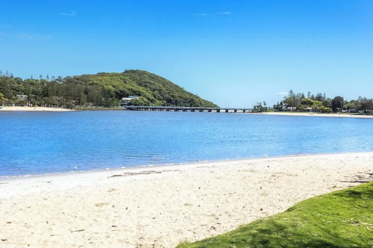 Palm Beach Waterfront Escape