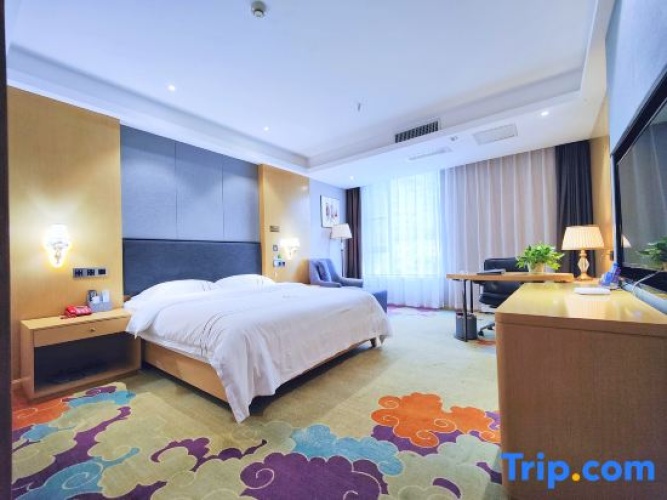2 Bedrooms Deluxe Suite