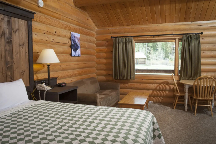 320 Guest Ranch
