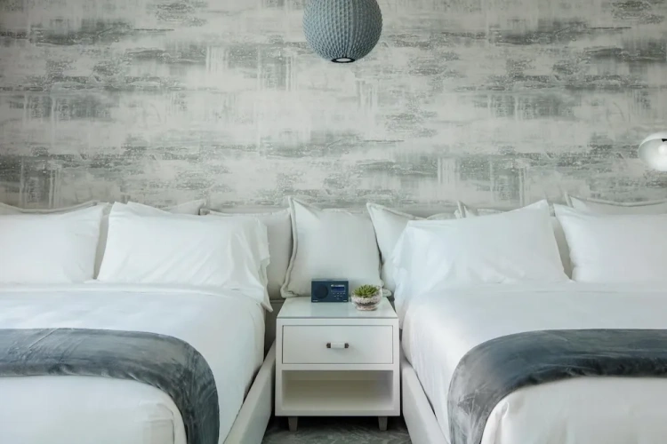 Standard Quadruple room with balcony