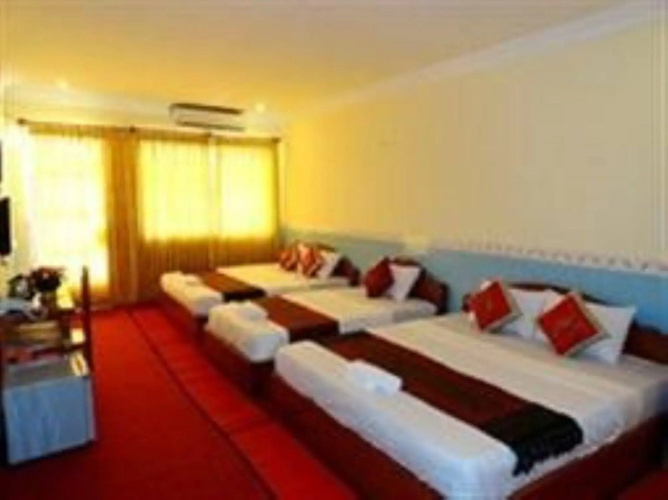 Golden River Palace Guesthouse