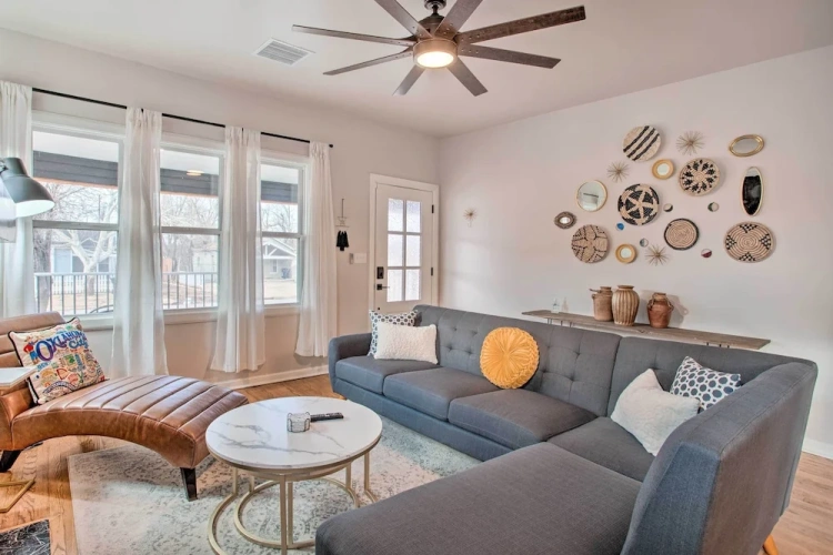 2 Bedrooms Cottage