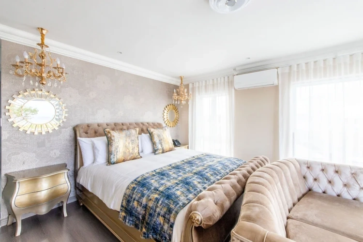 Luxury room