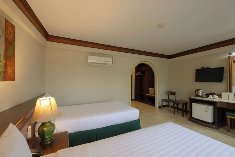 Superior Twin room