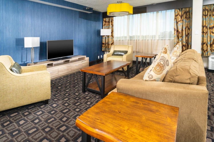 Double Suite