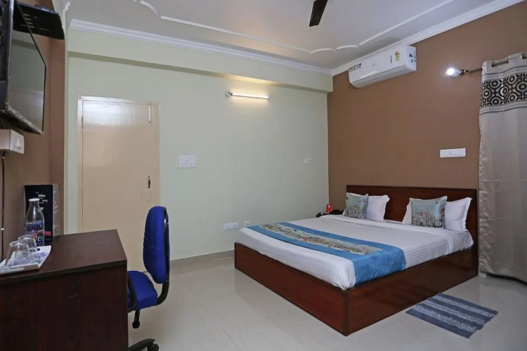 OYO 10456 A R Residency