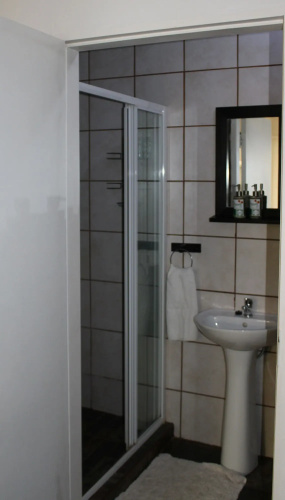 Ukarimu Guest House