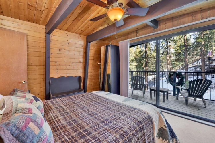 1946-wolf Cub Cabin 2 Bedroom Home by RedAwning