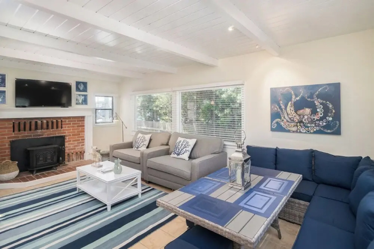 4BR Oceanfront Dog-friendly Hot Tub