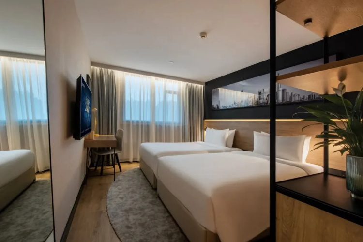Liberal Hotel (Shanghai Global Harbor)