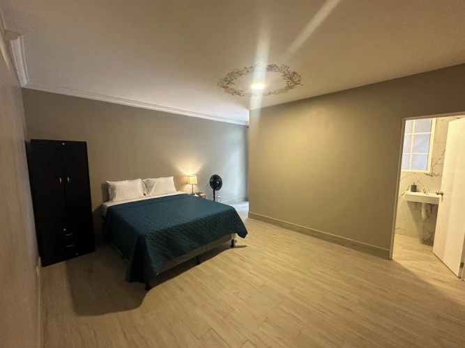 Economy room