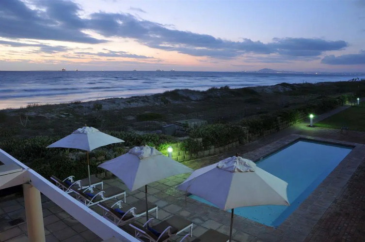 Leisure Bay Luxury Suites