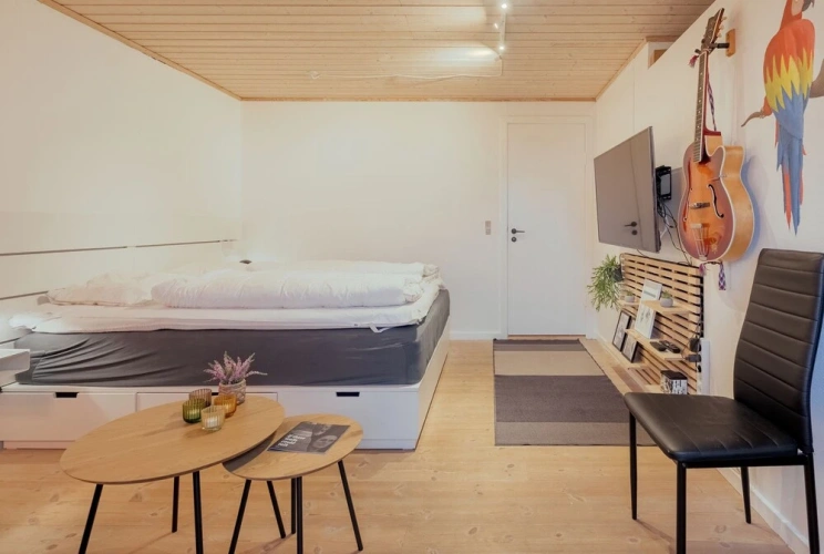 Single Studio