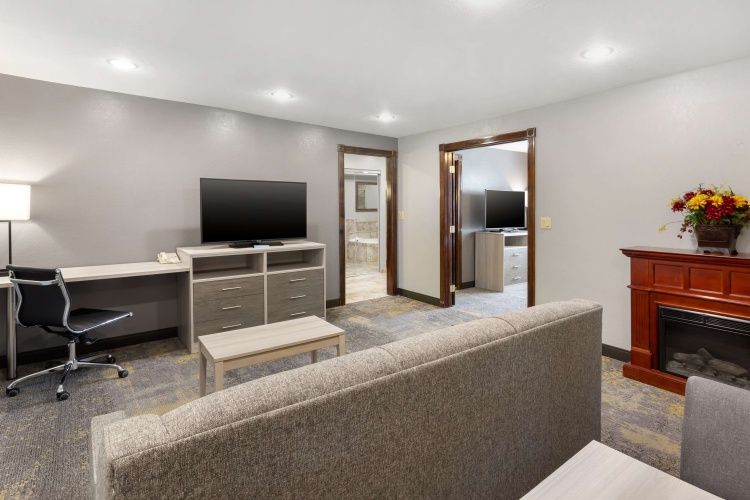Double Suite