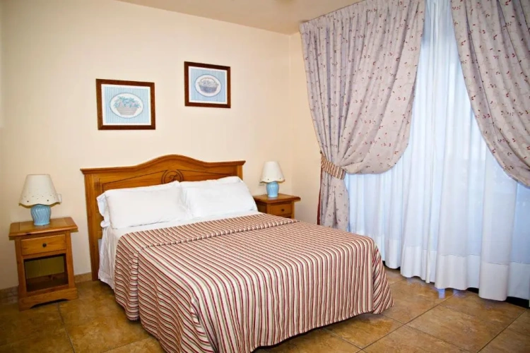 3 Bedrooms Apartment