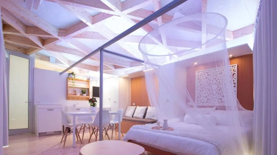 Double Suite