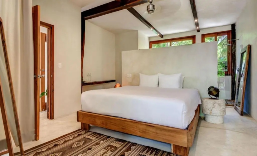 Beachfront luxury villa- 2 bedrooms